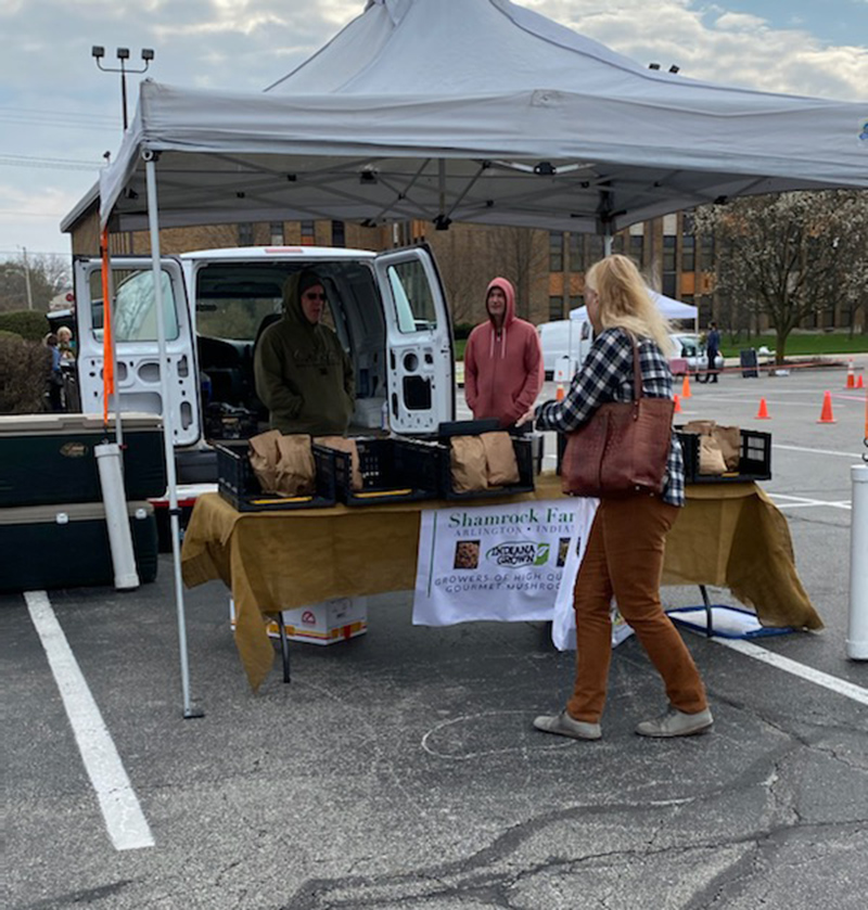 Farmers Market pickup day at Broad Ripple Station