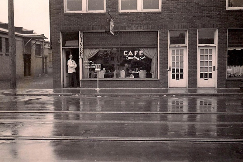 The Alpha Cafe in 1939. Note that the tiny building currently occupied by Gyro Joint had not yet been built to the east of the Alpha Cafe.