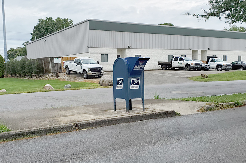 Bacon mailbox