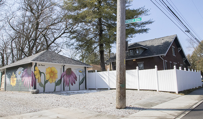 Random Rippling - Flower Alley signs installed