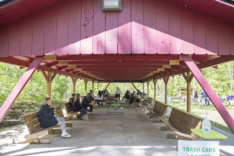 A shelter for eating and listening to music