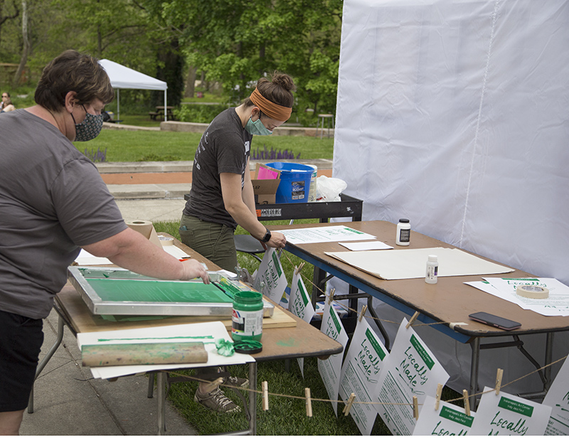 Silkscreening demonstration