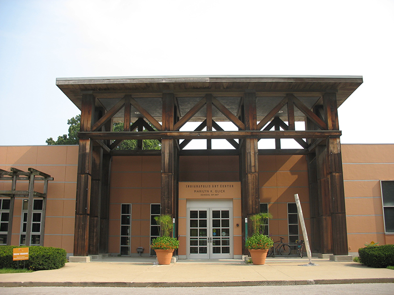 The Indianapolis Art Center is located at 820 East 67th Street.