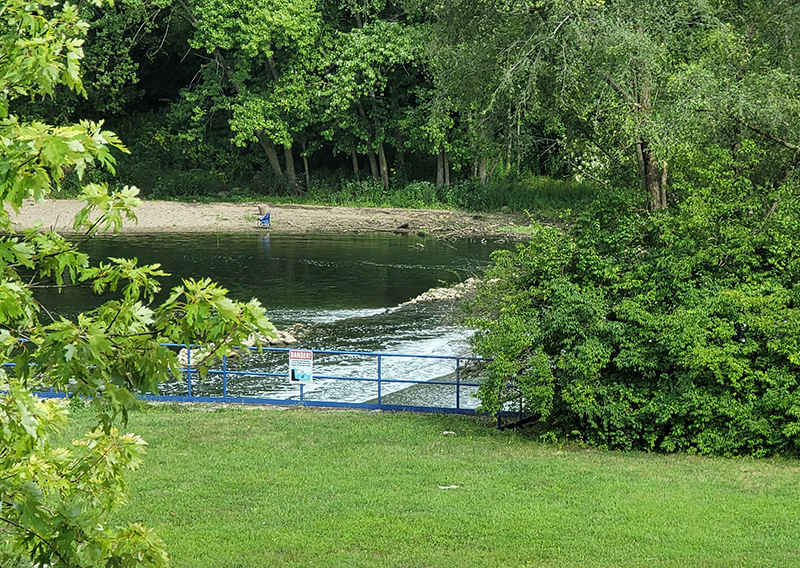 The dam can be seen from the balcony