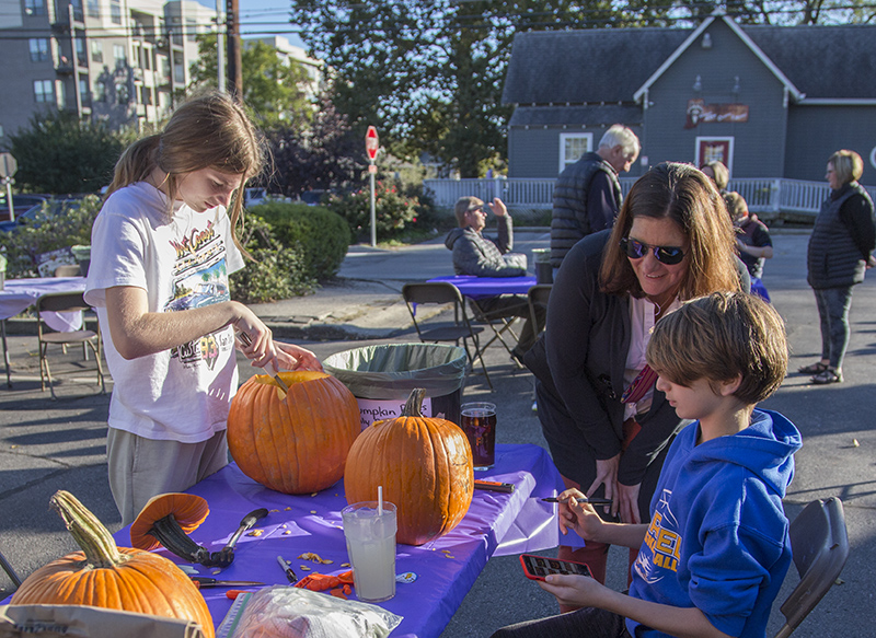Random Rippling - Brewpub Pumpkin Contest