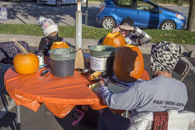 Random Rippling - Brewpub Pumpkin Contest