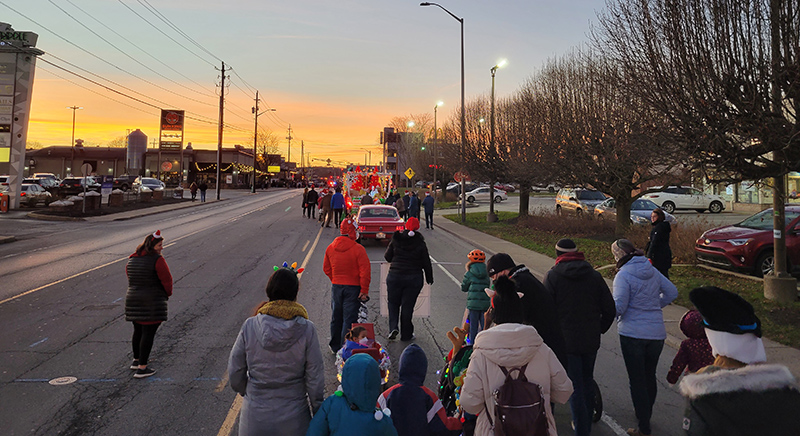 Frog's Random Rippling - Lights Up Parade