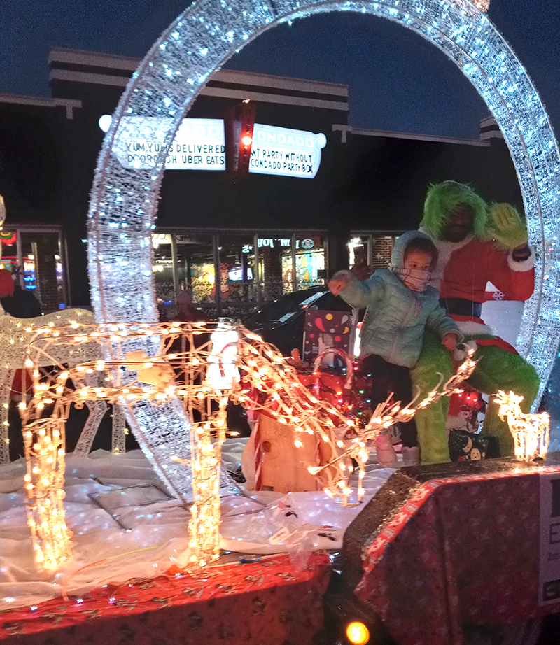 Frog's Random Rippling - Lights Up Parade