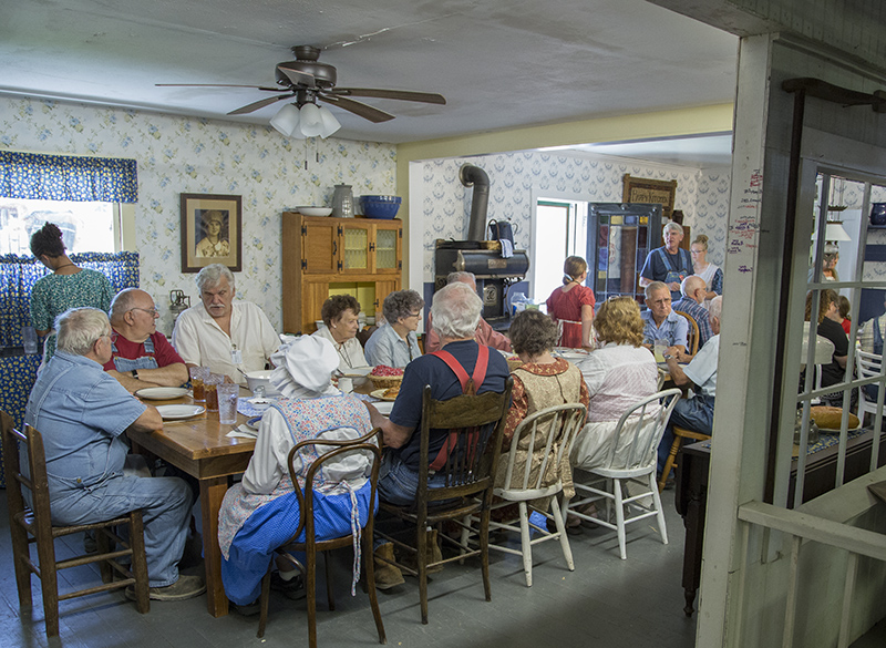 Lunch for the Pioneer volunteers