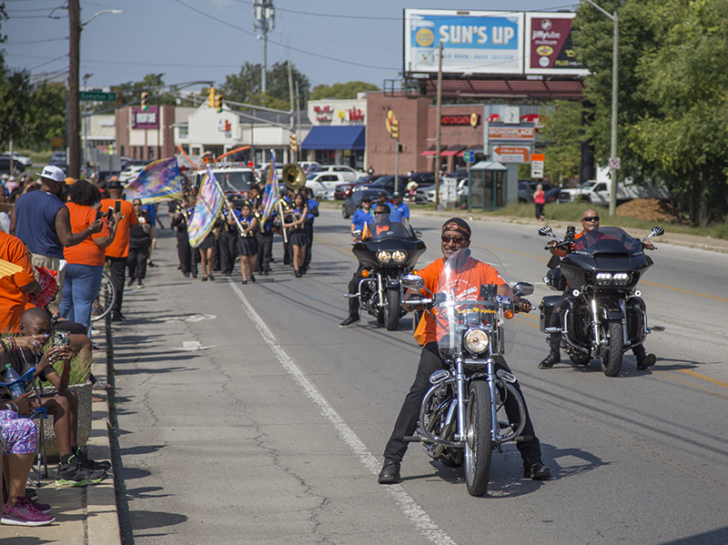 Random Rippling - Homecoming Parade