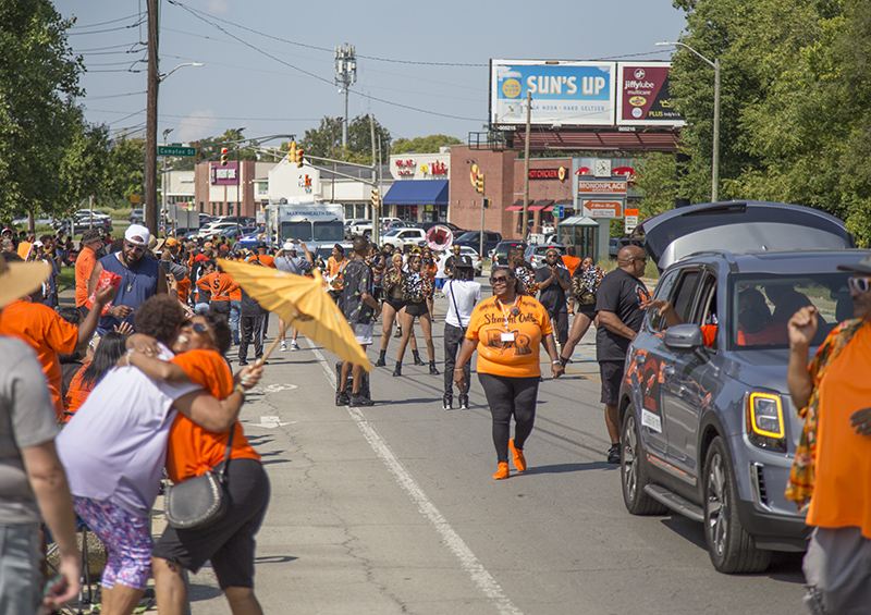 Random Rippling - Homecoming Parade