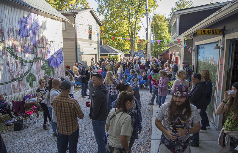 Random Rippling - Broad Ripple Flower Alley Revival