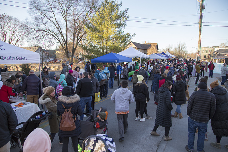 Random Rippling - Broad Ripple Lights Up!