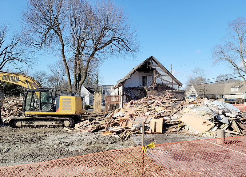 Random Rippling - Razing starts at 65th and Ferguson