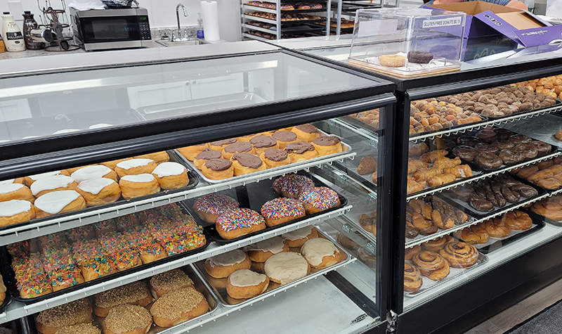 Random Rippling - Jack's Donuts opens