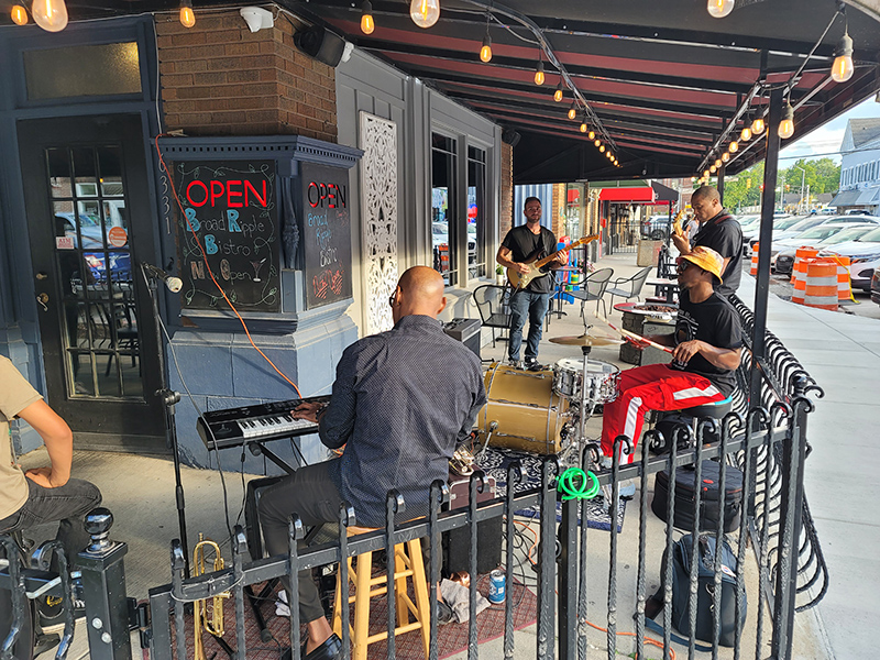 Random Rippling - Music around the Village - Jazz Kitchen and more