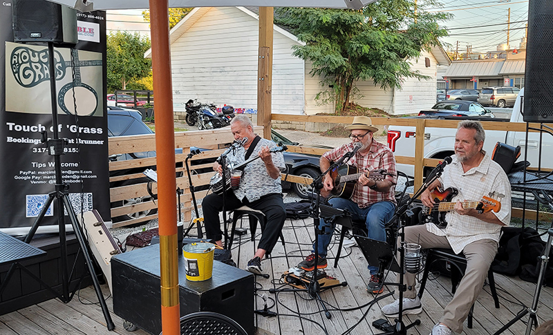 Random Rippling - Music around the Village - Jazz Kitchen and more