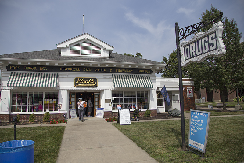 Hook's Drug Store and Museum