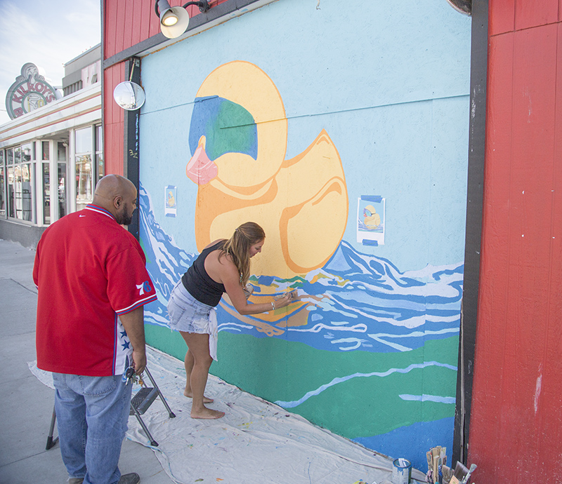 Random Rippling - New Mural on the Avenue