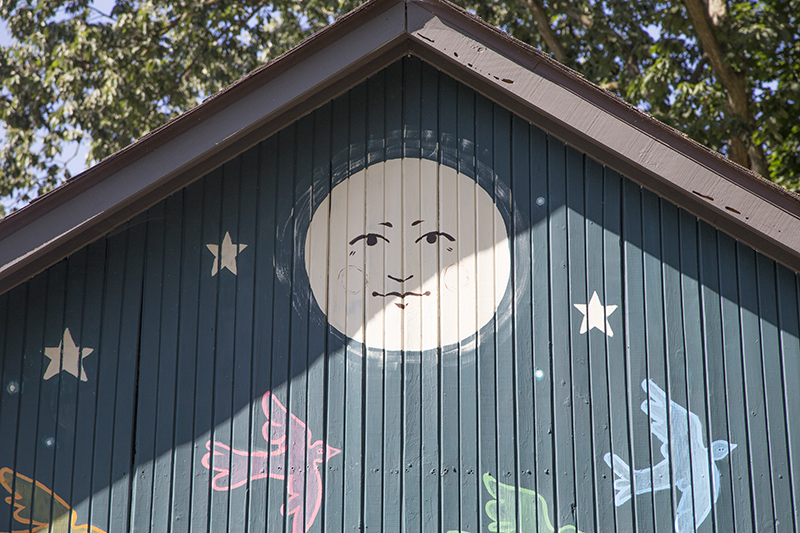 Random Rippling - Mural in Rocky Ripple Completed