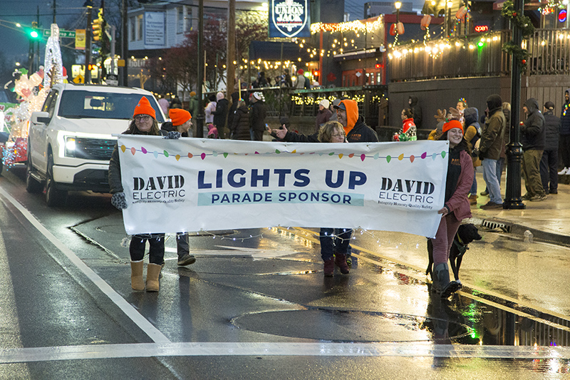 Random Rippling - Broad Ripple Lights Up!