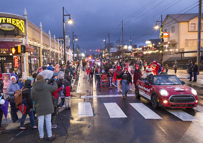 Random Rippling - Broad Ripple Lights Up!