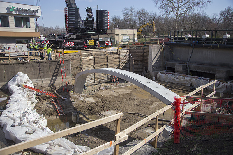 The first arch is placed