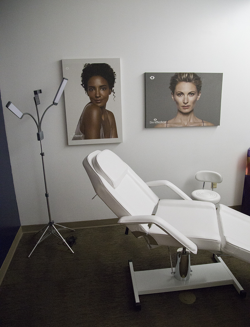 Random Rippling - Le Spa Opens