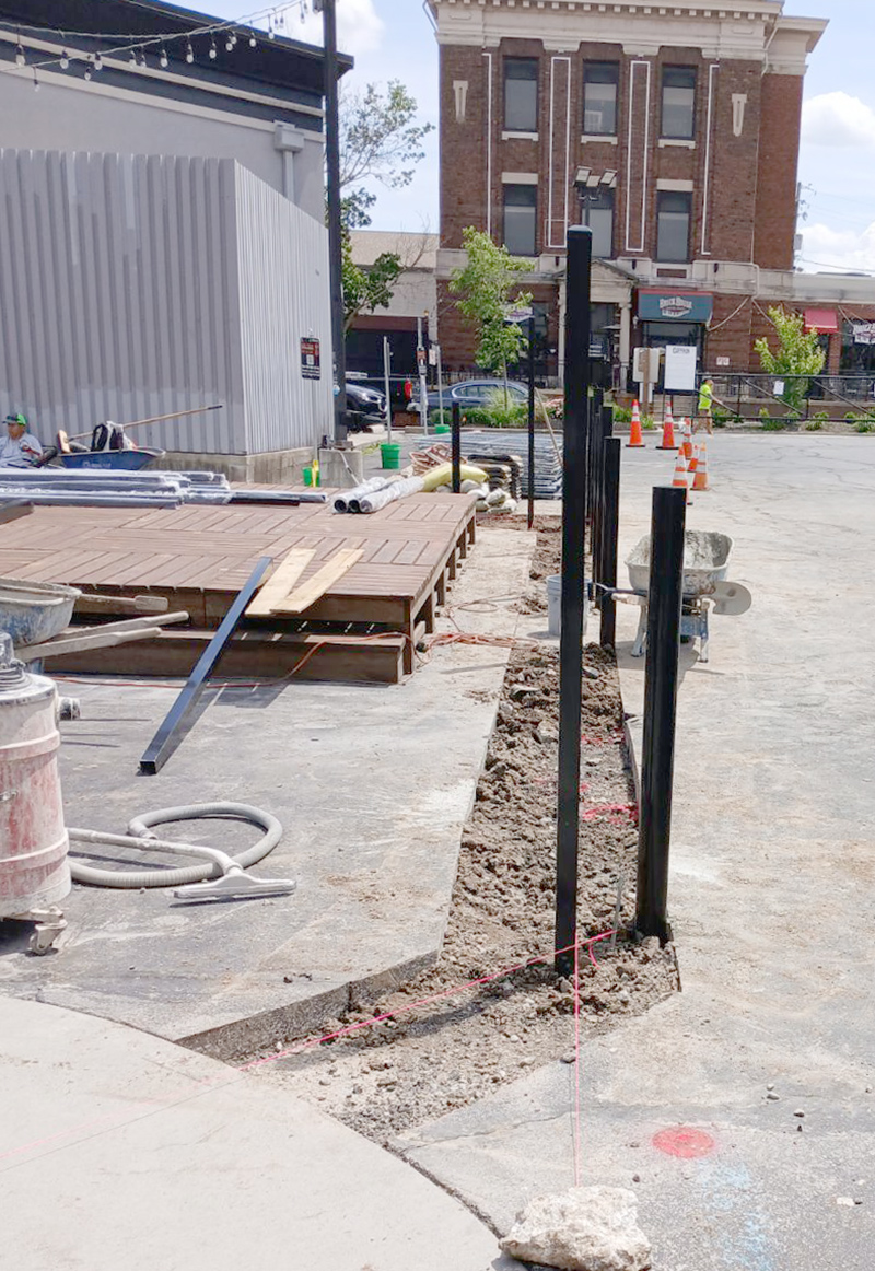 Frog's Random Rippling - Kilroy's Outdoor Remodeling
