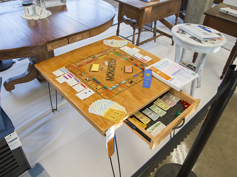 Monopoly table