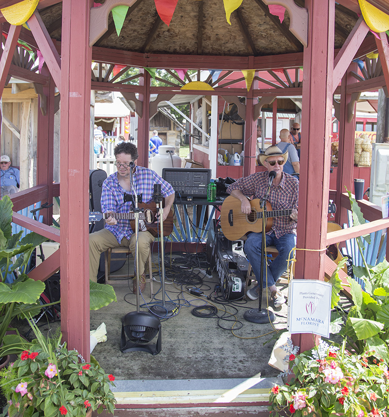 Broad Ripple musicians Jon Martin and Gary Wasson in the Gazebo