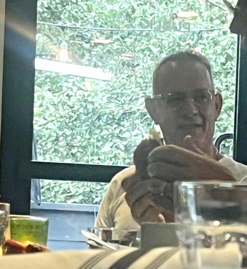 Reader Random Rippling - Tom Hanks in BR
