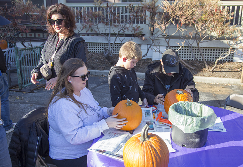 Random Rippling - Brewpub Pumpkin Contest