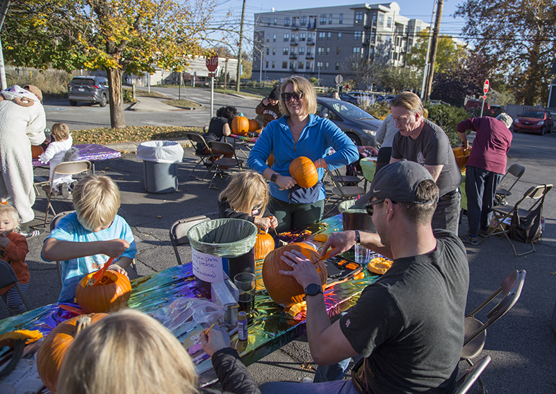 Random Rippling - Brewpub Pumpkin Contest