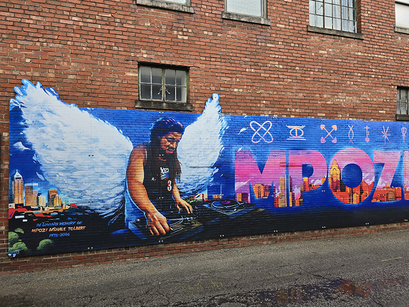 Random Rippling - New Murals on Guilford