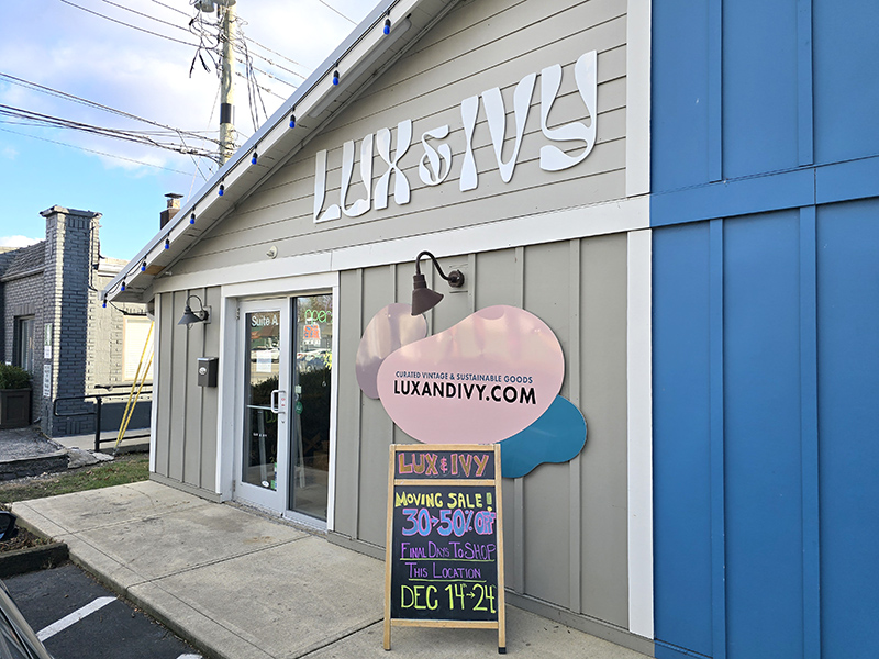 Random Rippling - Lux & Ivy SoBro closes