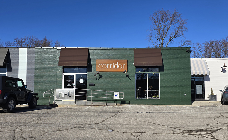 Random Rippling - Nicole Taylor Pasta becomes Corridor