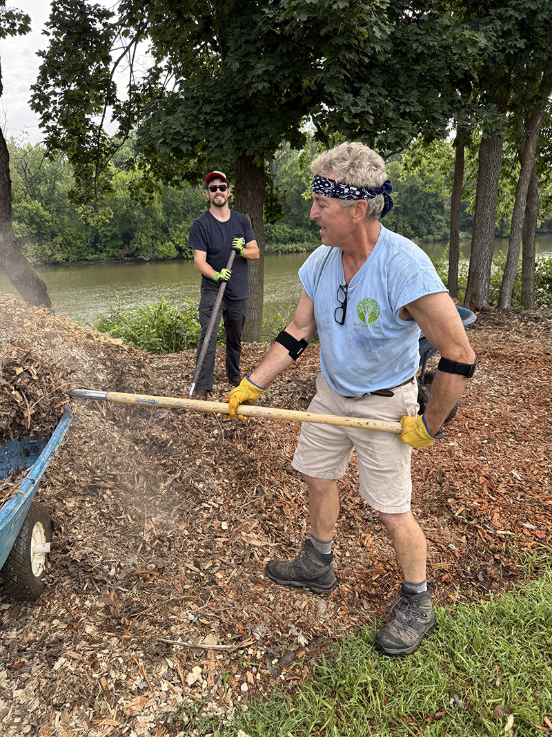Reader Random Rippling - White River Banks Clean Up