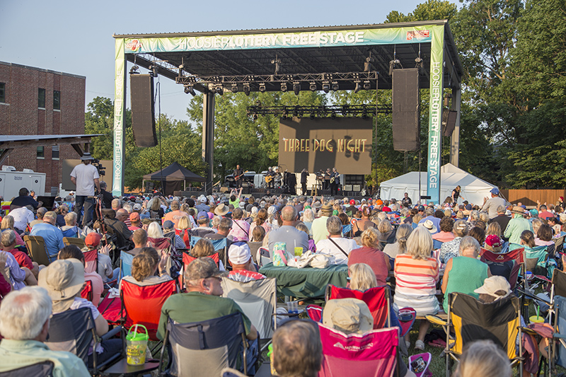 Random Rippling - Three Dog Night at the Indiana State Fair