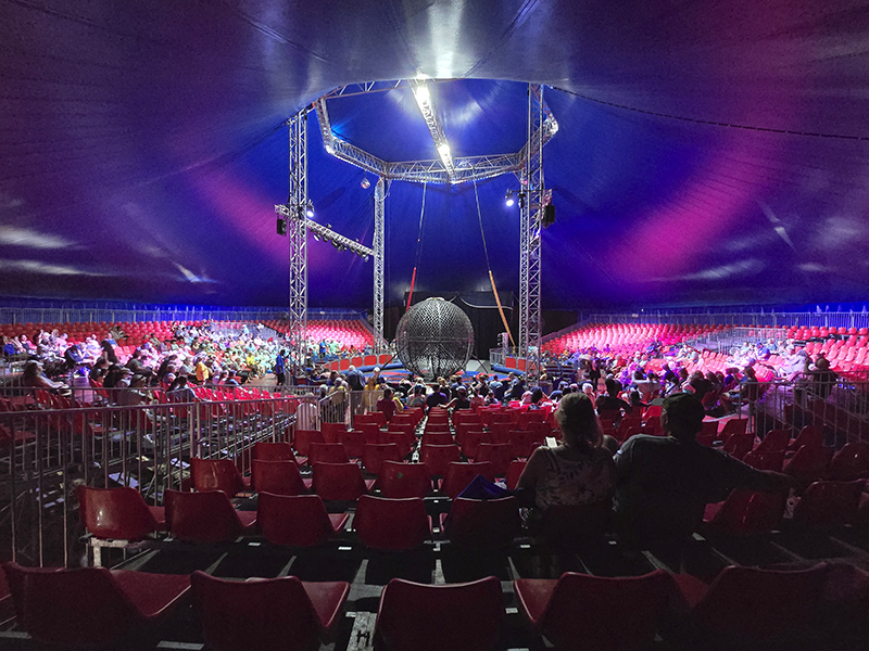 It was a large venue for the circus