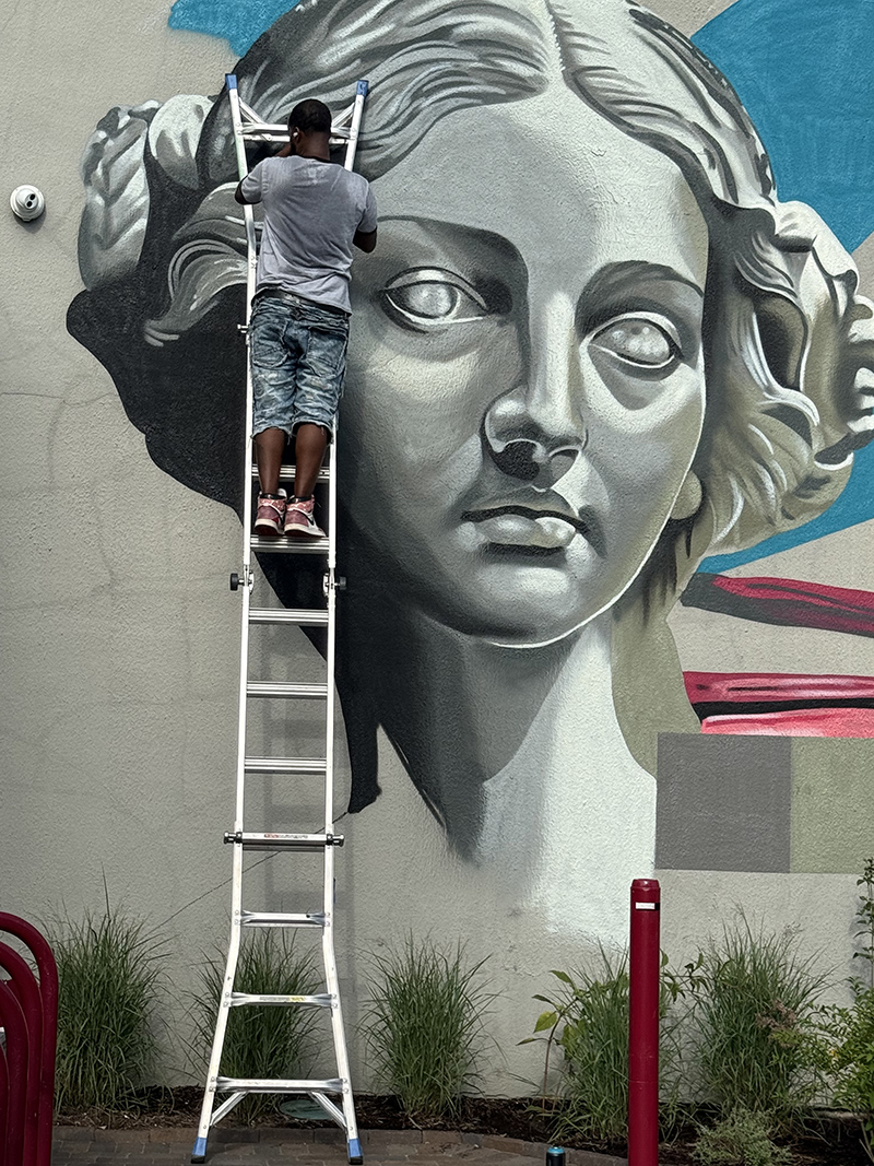 Reader Random Rippling - New Mural
