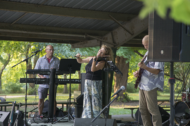 Random Rippling - Cathy Morris concert at BR Park