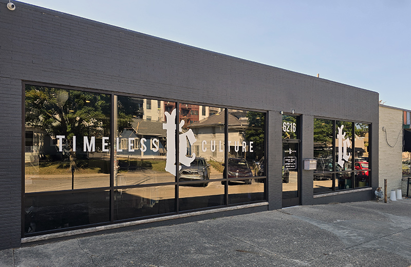 Random Rippling - Timeless Culture and Barber opens