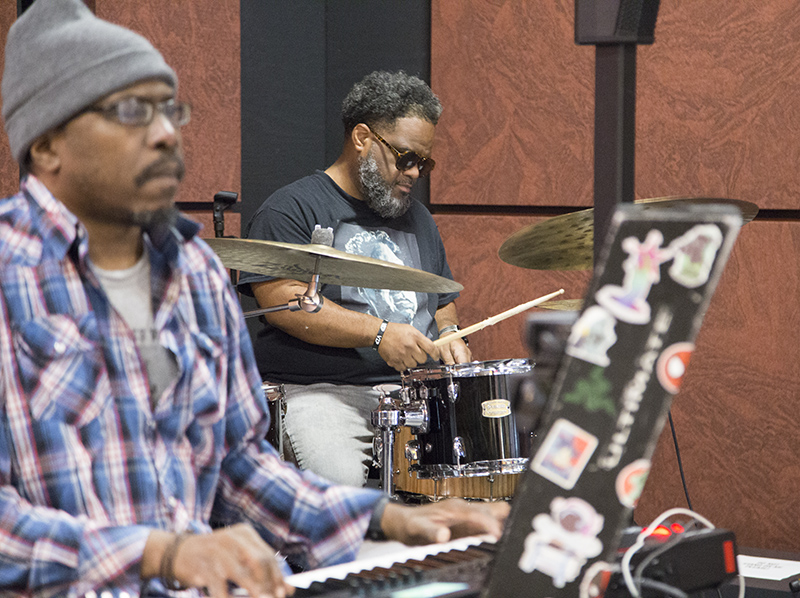 Random Rippling - Indy CD and Vinyl 808 Grand Re-Opening