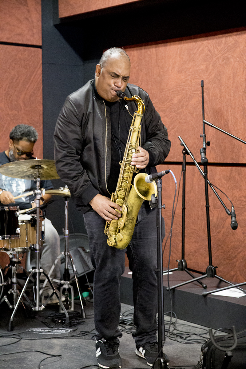 Random Rippling - Indy CD and Vinyl 808 Grand Re-Opening