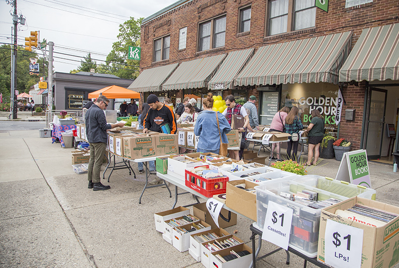 Random Rippling - LUNA Sidewalk Sale
