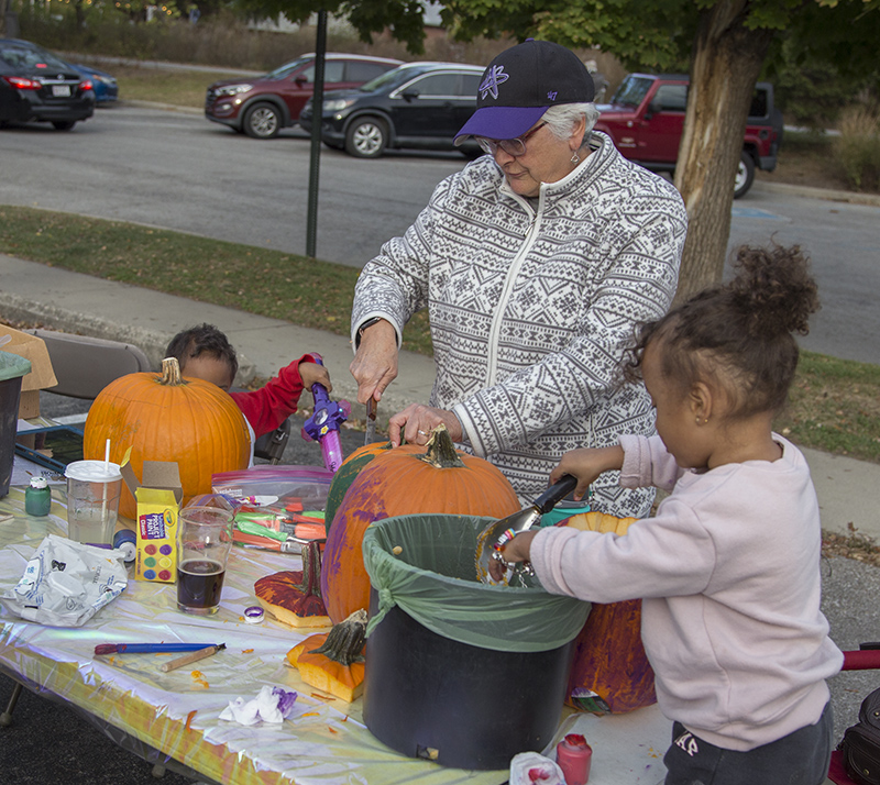 Random Rippling - BR Brewpub Pumpkin Carving