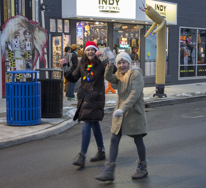 Random Rippling - Broad Ripple Lights Up