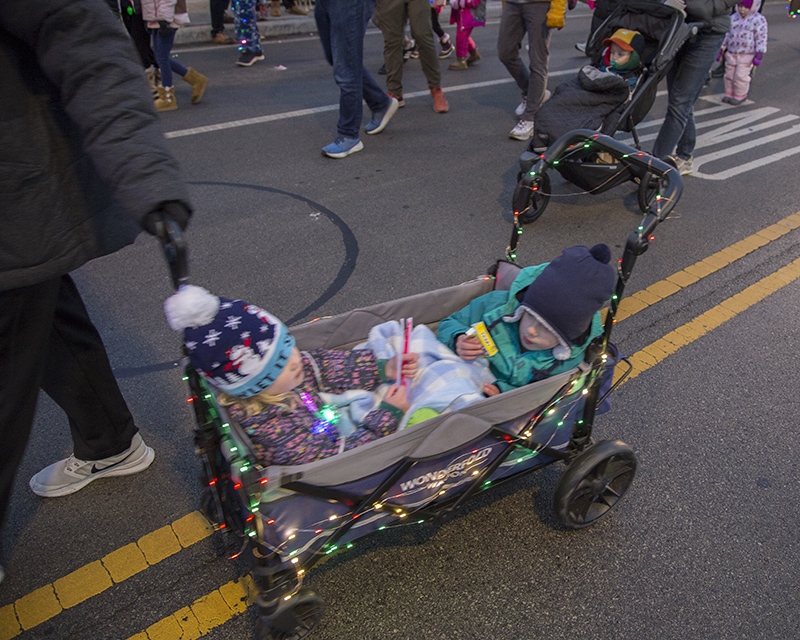 Random Rippling - Broad Ripple Lights Up