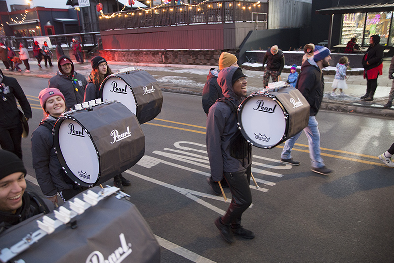Random Rippling - Broad Ripple Lights Up